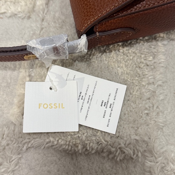 FOSSIL Everleigh Leather Large Flap Crossbody Bag - Picture 10 of 12